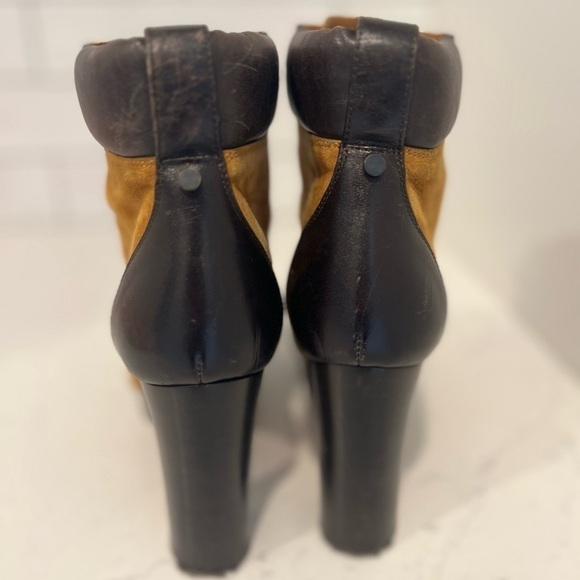 Veronica Beard Axel Lace Up Heeled Hiking Boot. Size 6 US / 36 EU. - Picture 6 of 13